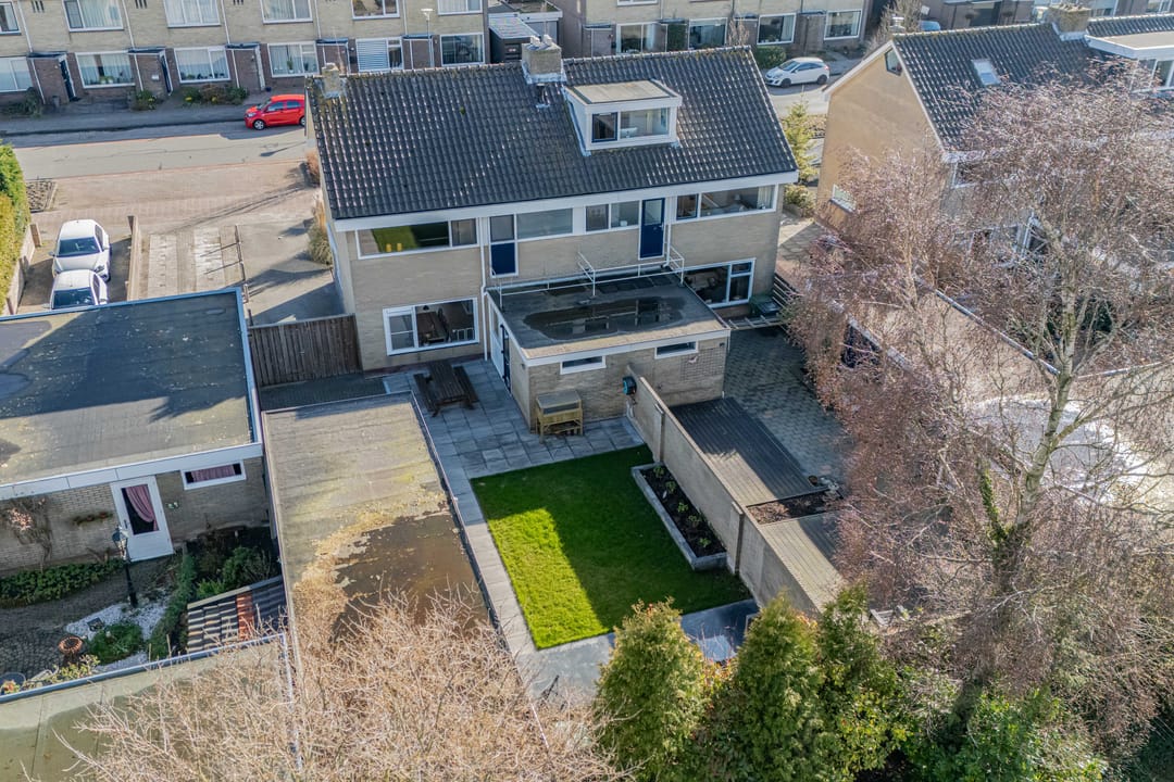 Foto 2 van A van Voorthuijsenweg 11