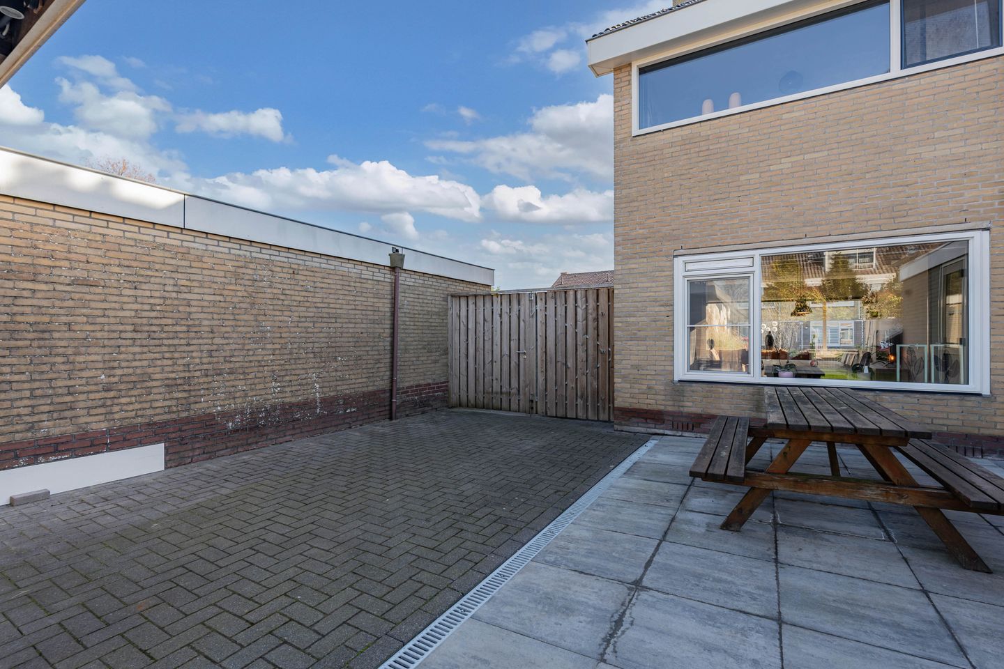 Foto 20 van A van Voorthuijsenweg 11