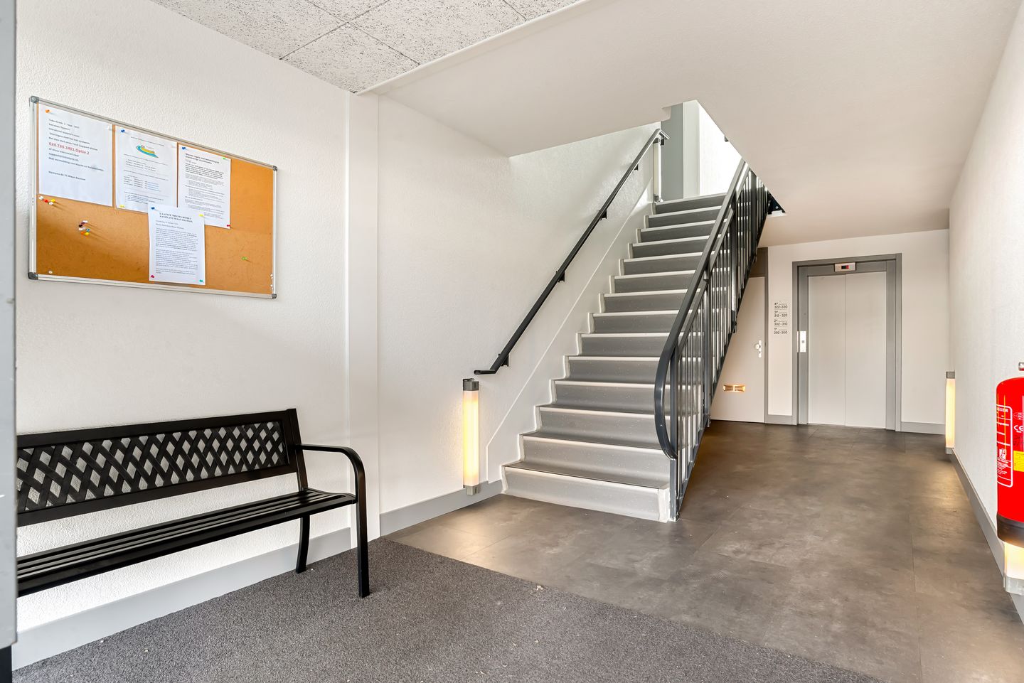 Foto 10 van Maan Bastion 298