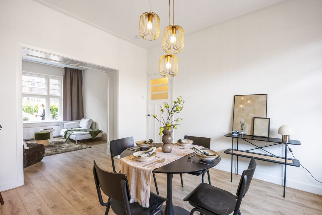 Photo 16 of Amalia van Solmsstraat 9