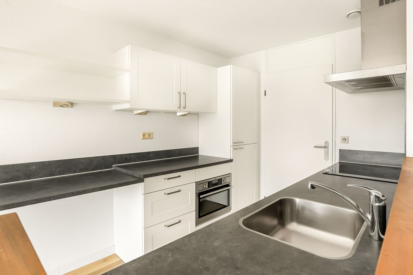 Foto 25 van Maan Bastion 298