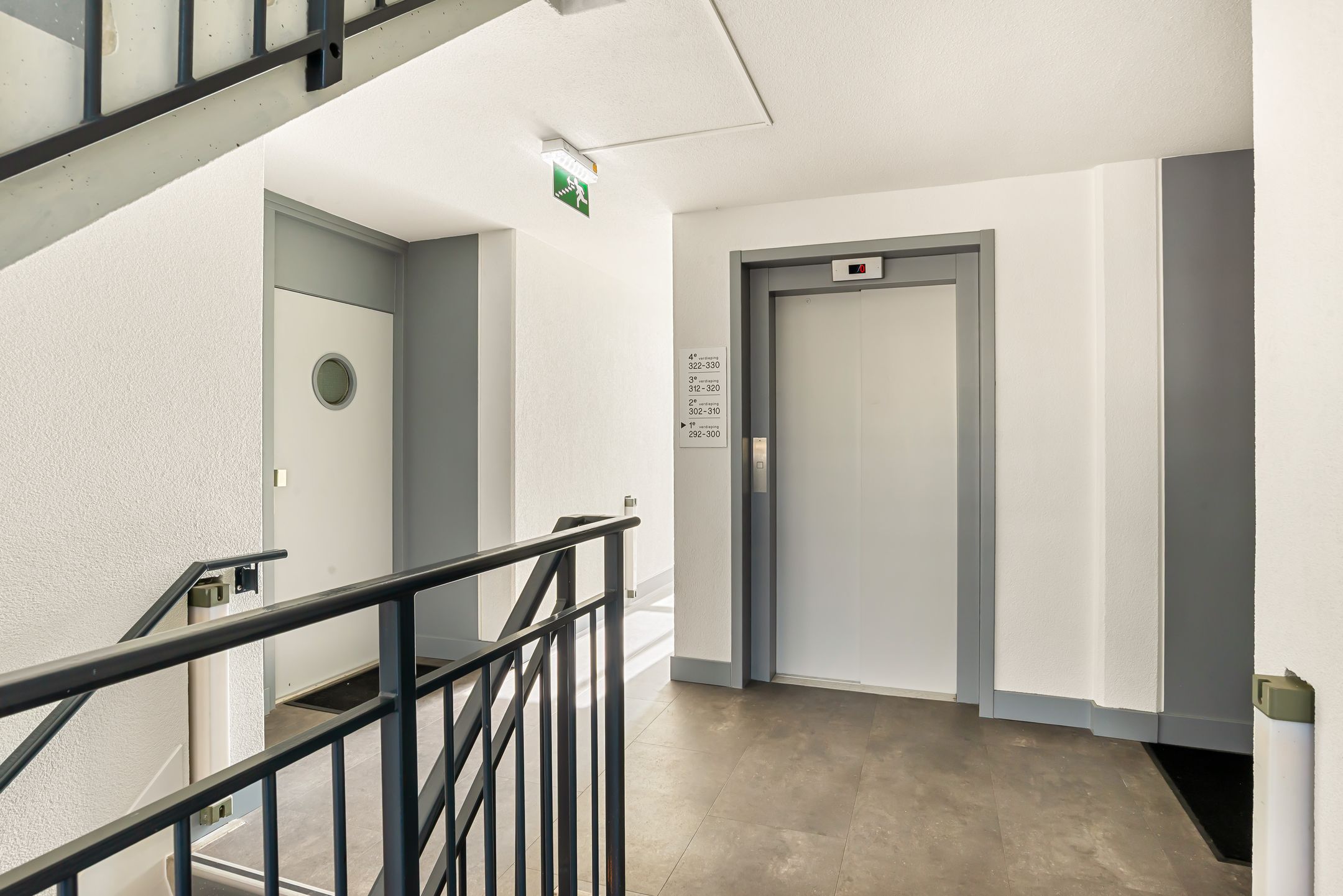 Foto 12 van Maan Bastion 298