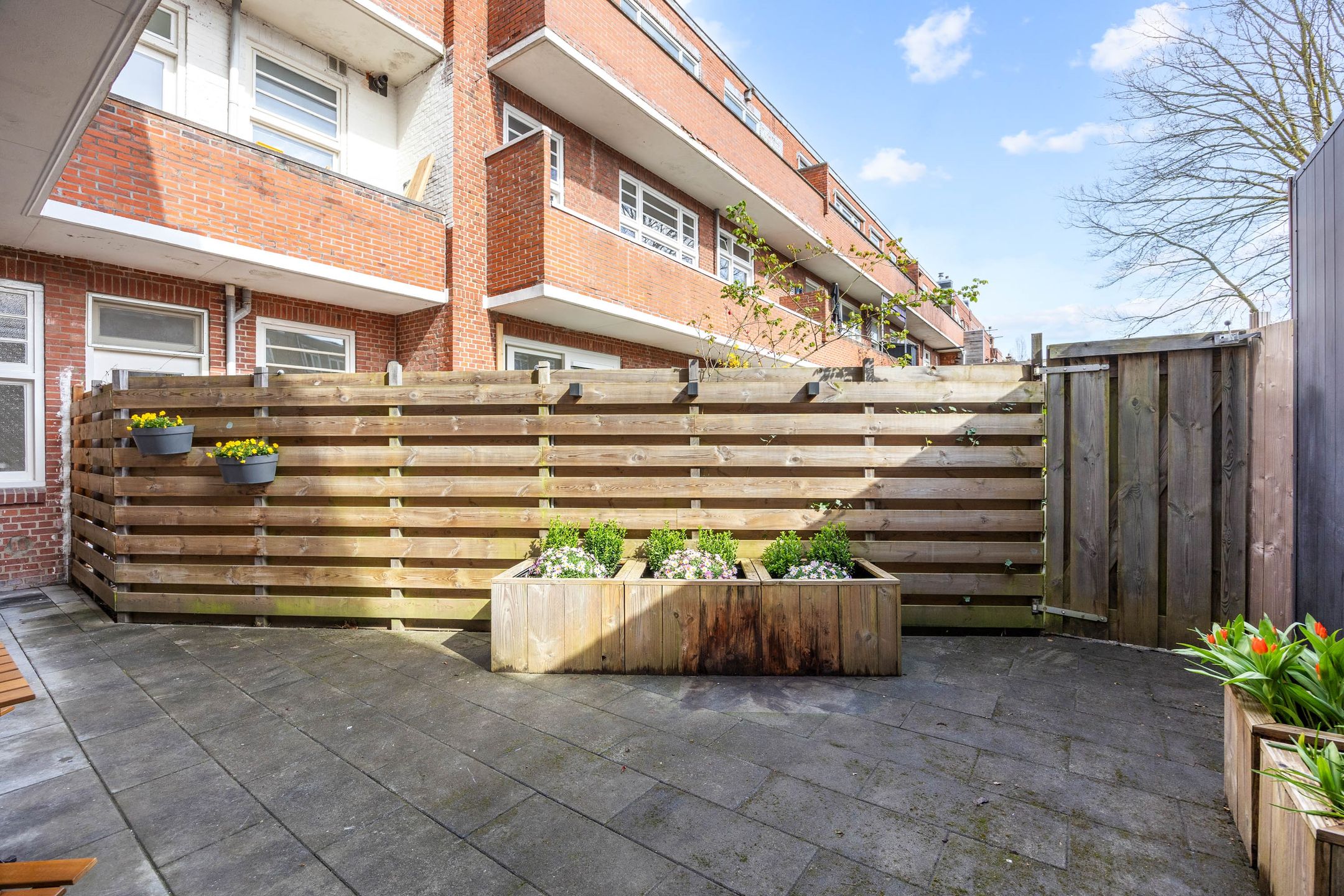 Photo 33 of Amalia van Solmsstraat 9