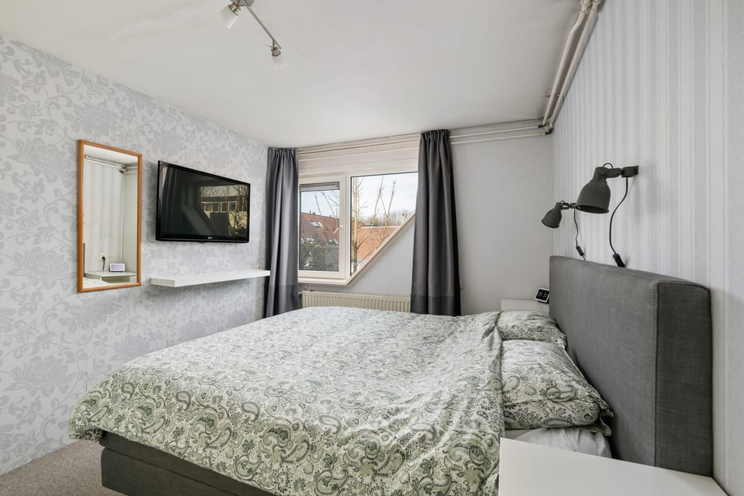 Foto 11 van Sterremos 66