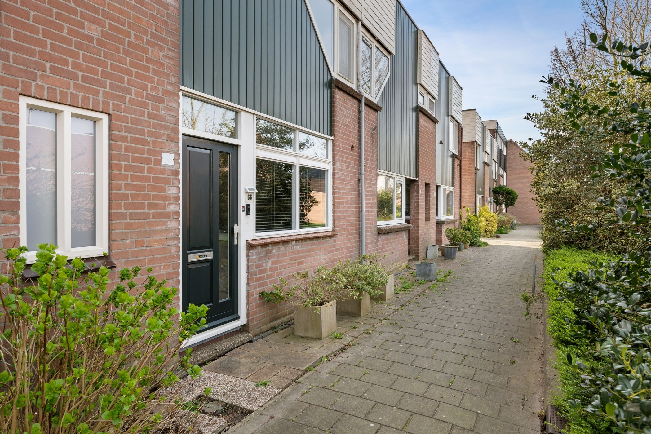 Foto 24 van Sterremos 66