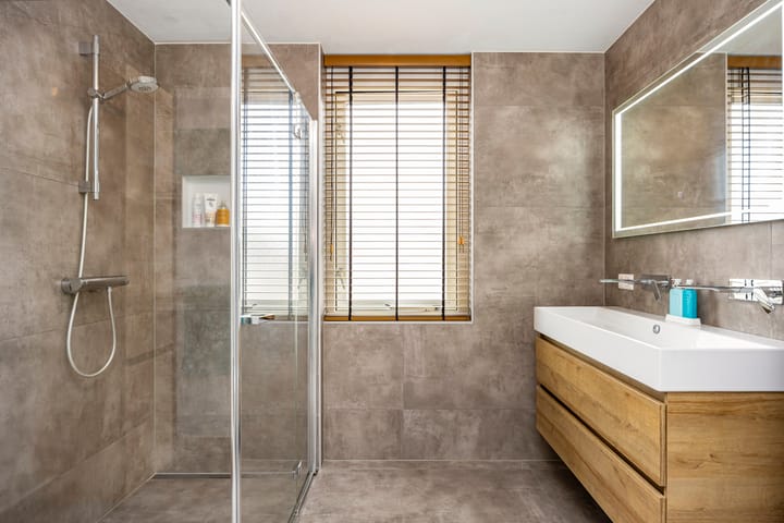 Photo 4 of Bittervoornstraat 46