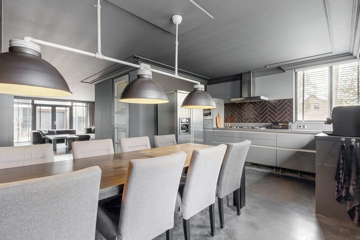 Photo 4 of De Bouw 80