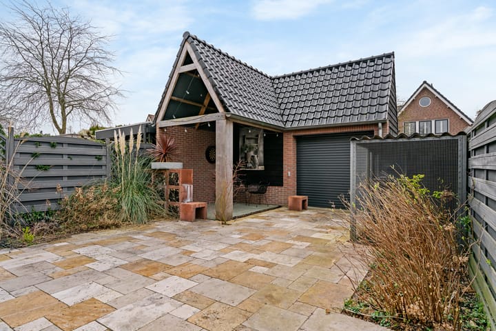 Photo 2 of De Bouw 80
