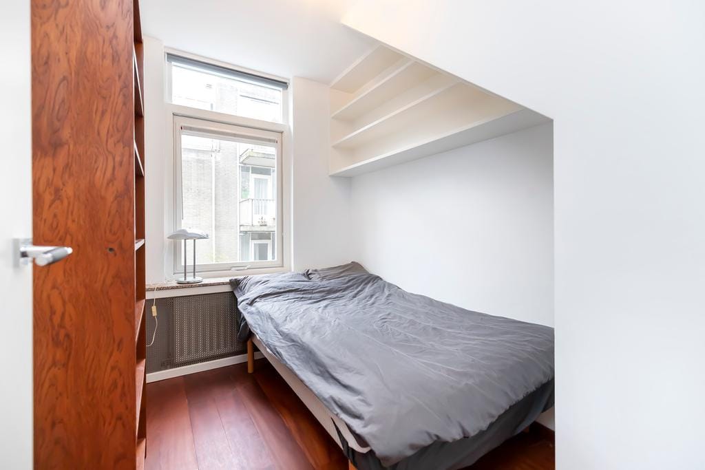 Foto 18 van Egelantiersgracht 452