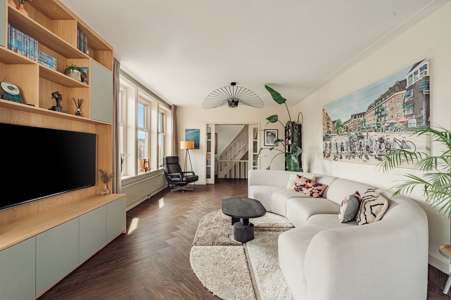Spacious Corner Apartment with Sunny Terrace in Amsterdam's Rivierenbuurt — 13