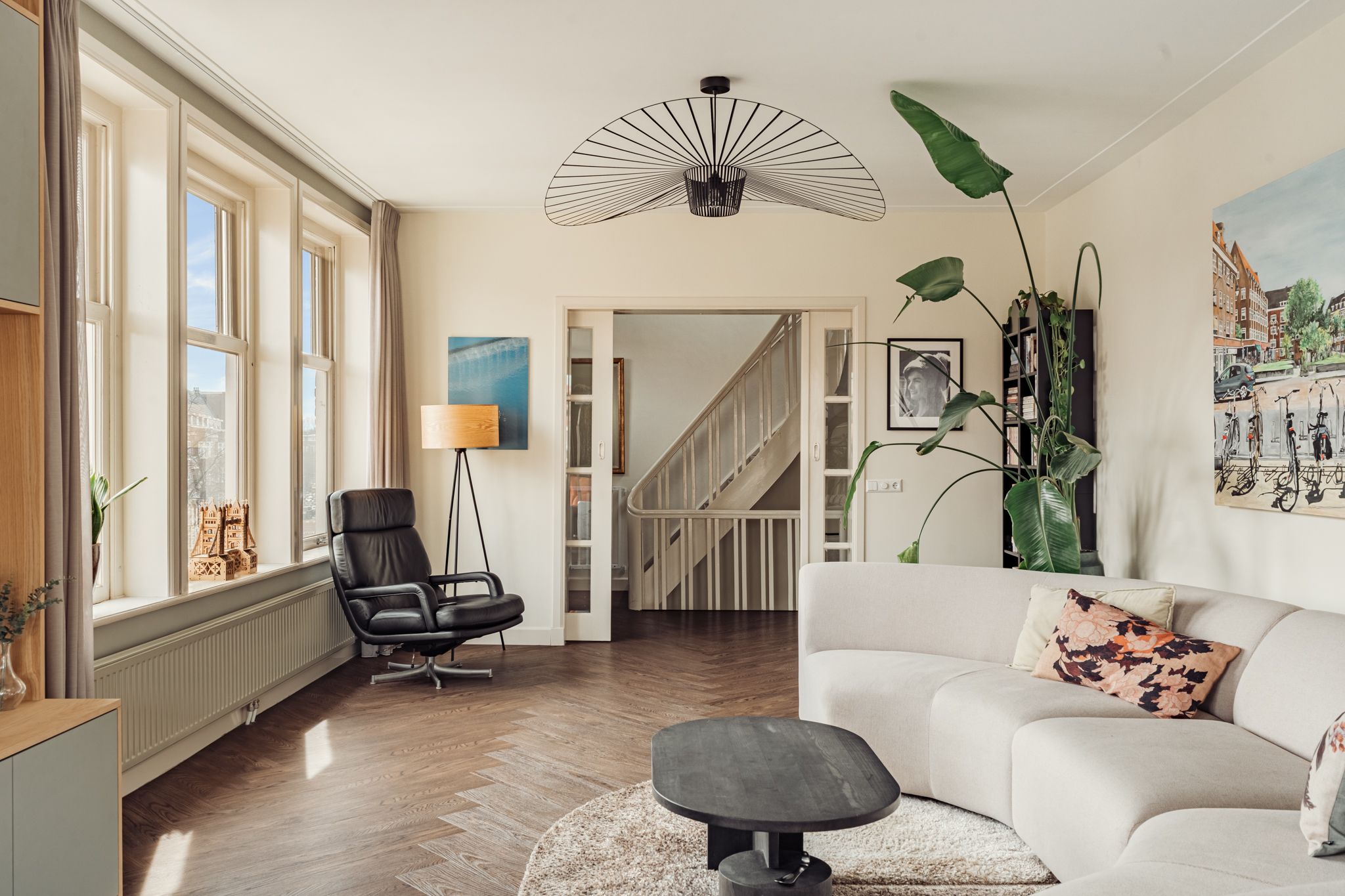 Spacious Corner Apartment with Sunny Terrace in Amsterdam's Rivierenbuurt — 14