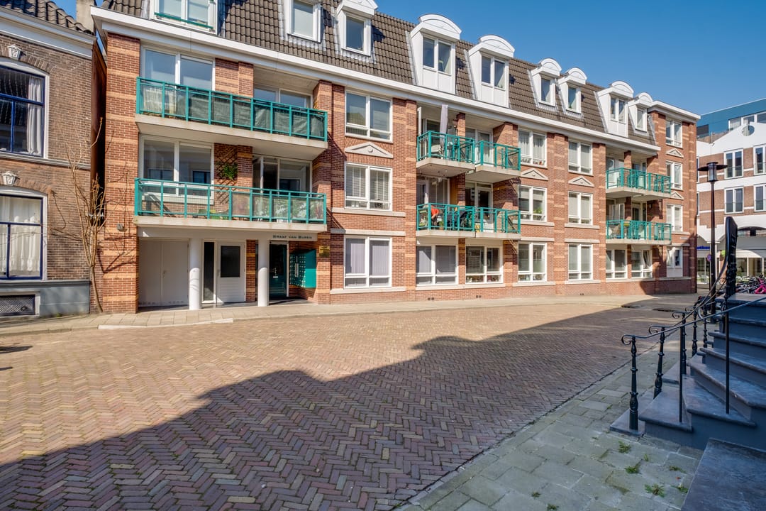 Photo 7 of Graaf van Burenstraat 2-F27
