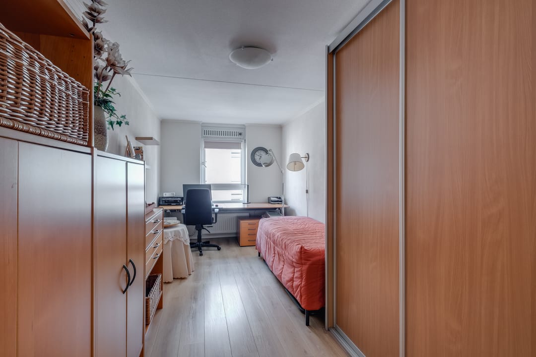 Photo 28 of Graaf van Burenstraat 2-F27