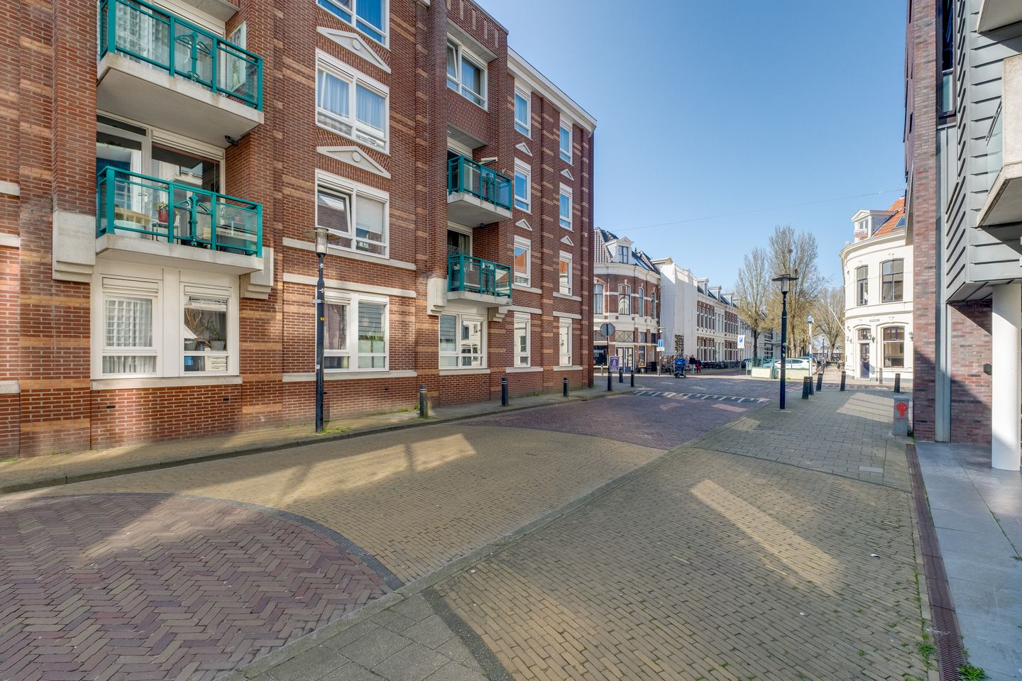 Photo 40 of Graaf van Burenstraat 2-F27