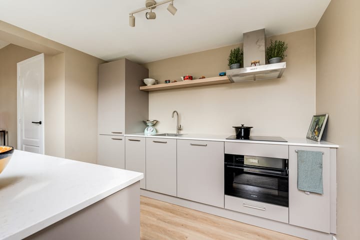 Photo 2 of Regenvlietweg 4