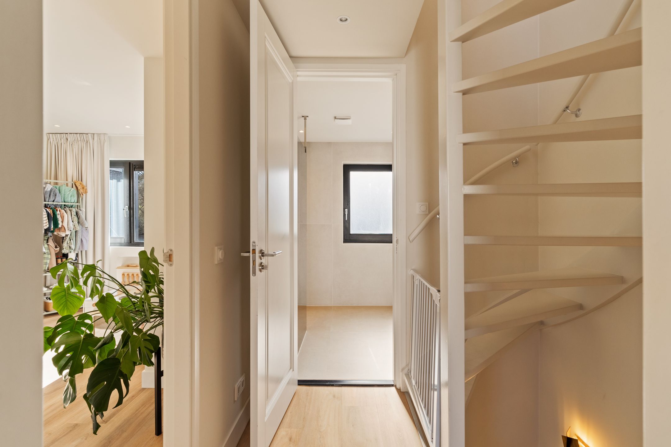 Foto 30 van Schiestraat 20