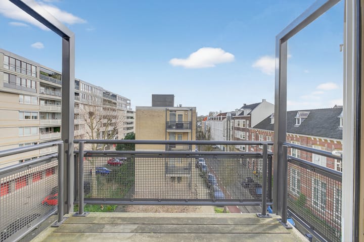 Foto 2 van Plantage Doklaan 21