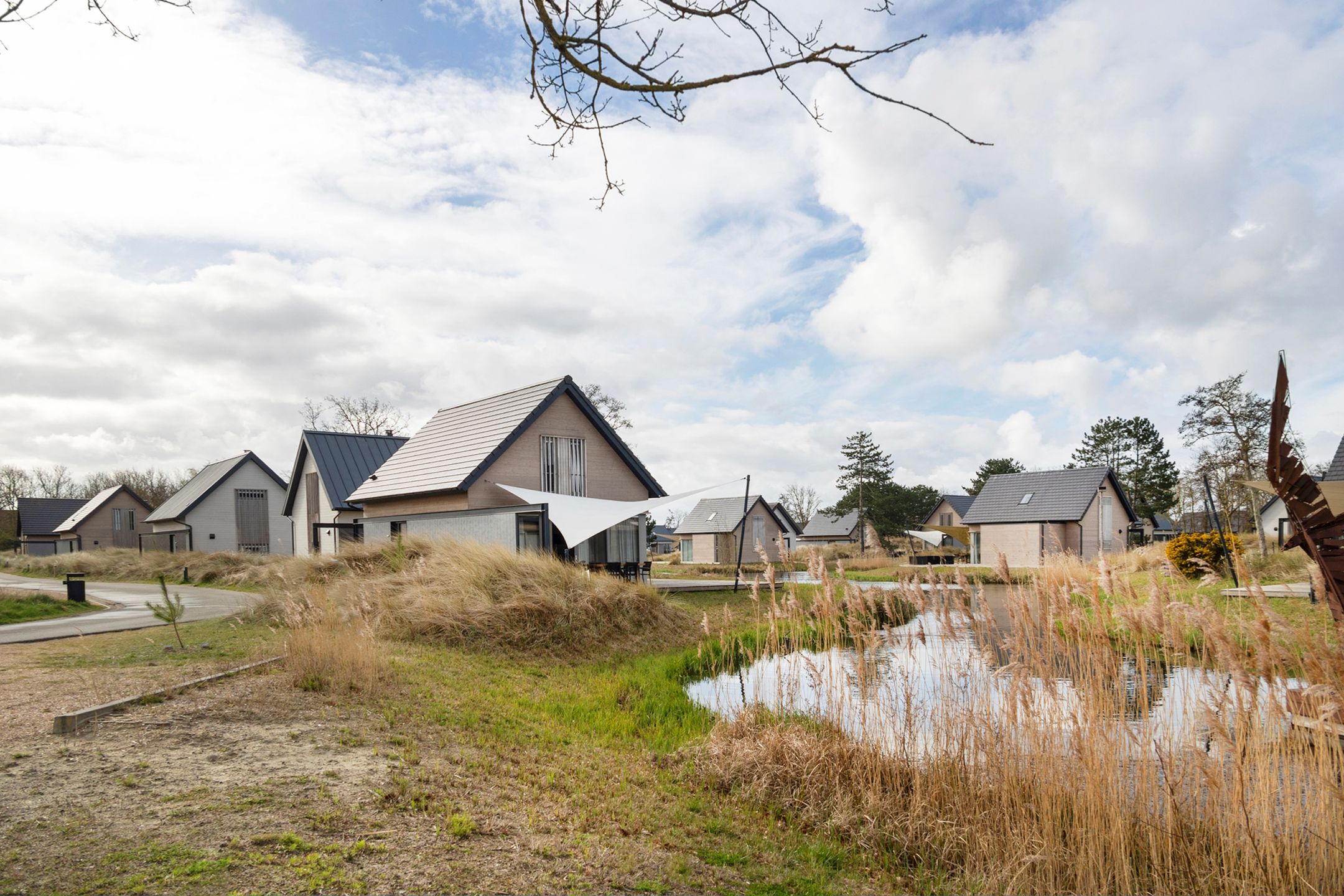 Photo 39 of Ridderstee 106