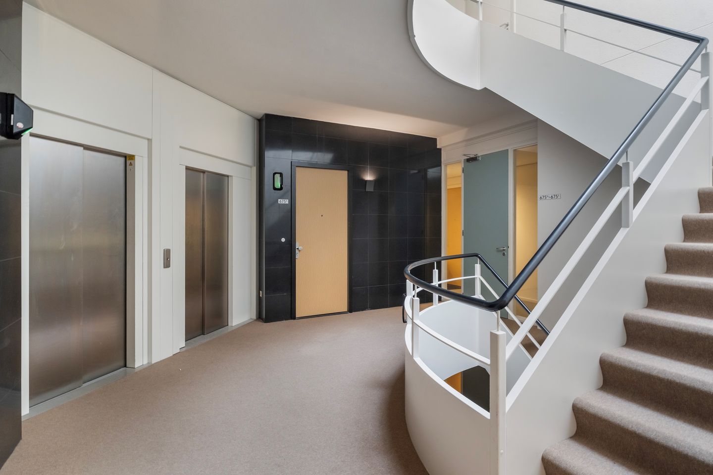 Foto 10 van 's-Gravenweg 675-C