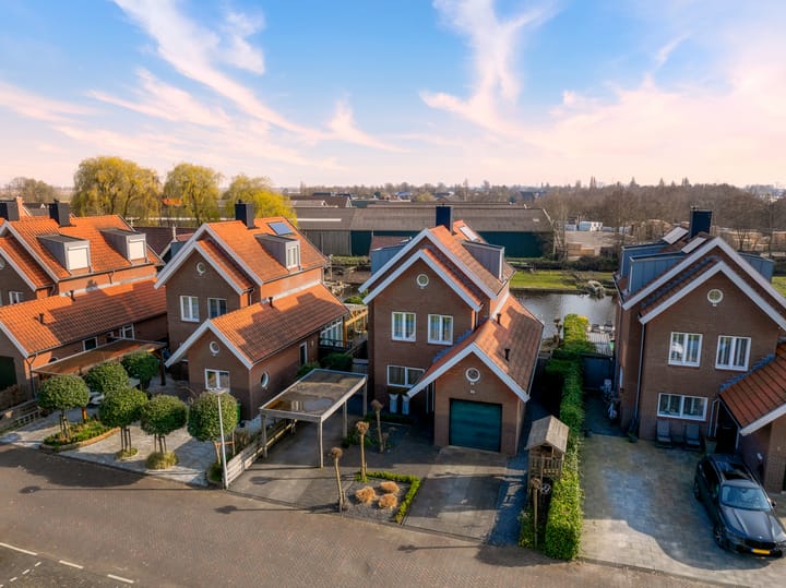 Foto 2 van Waterrijk 8