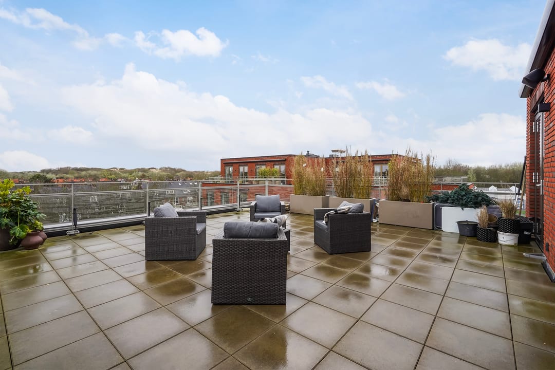 Photo 31 of Laan van Poot 399