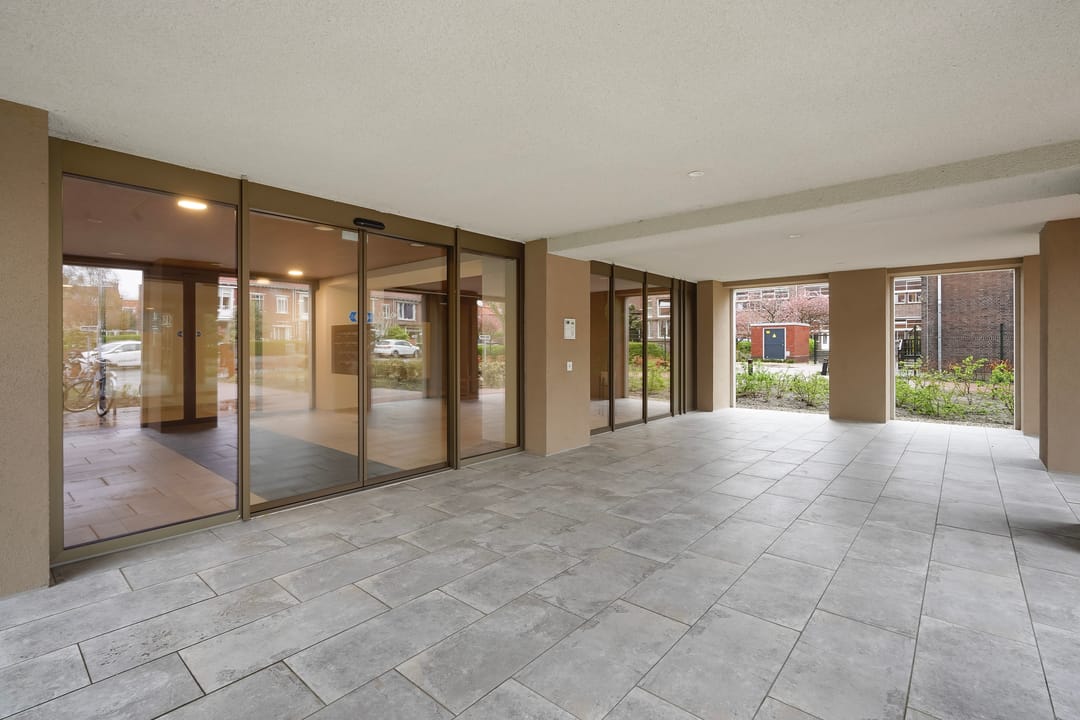 Photo 8 of Laan van Poot 399