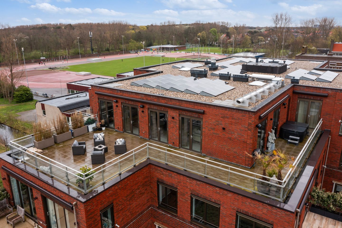 Photo 50 of Laan van Poot 399