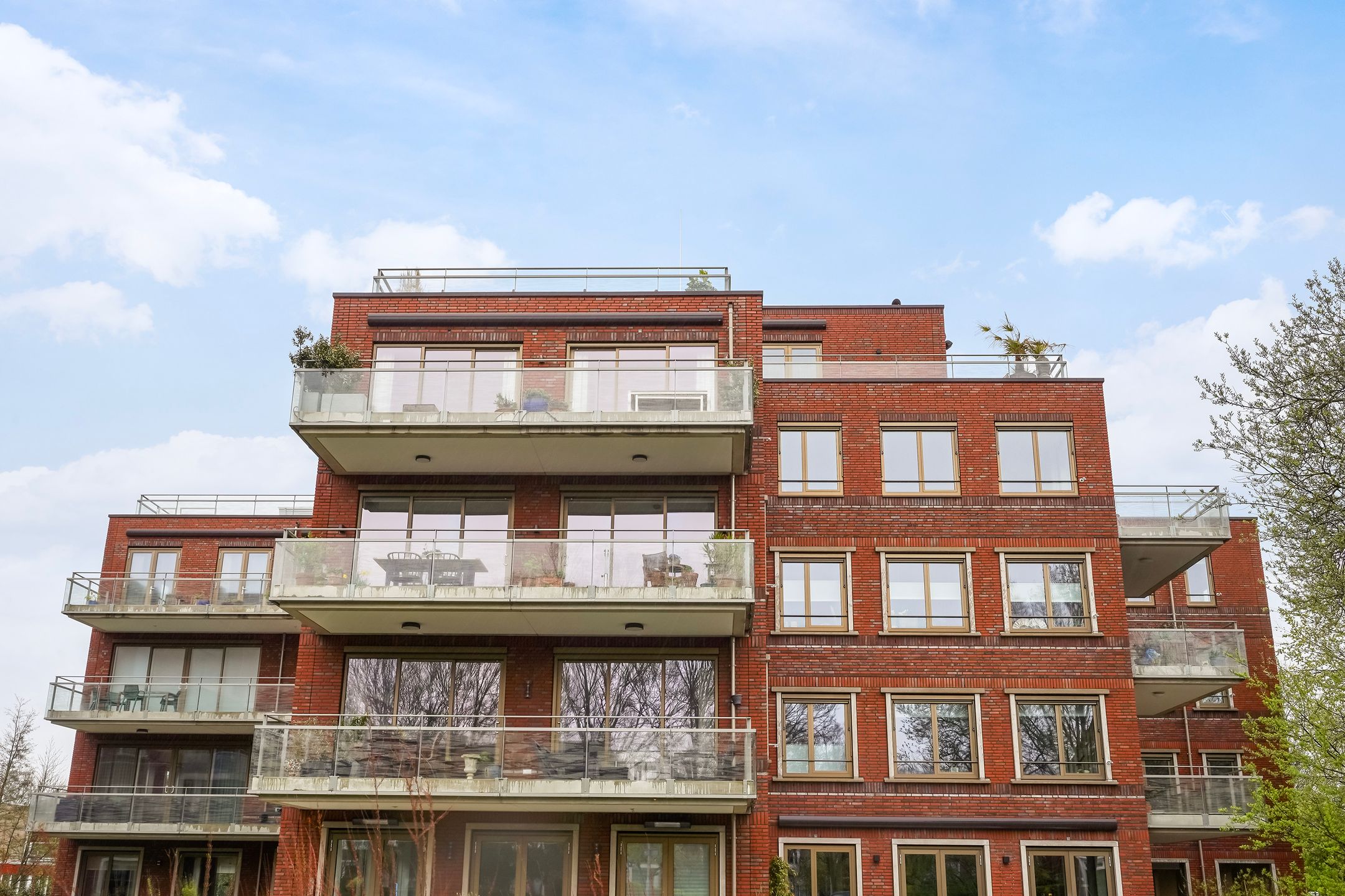 Photo 6 of Laan van Poot 399