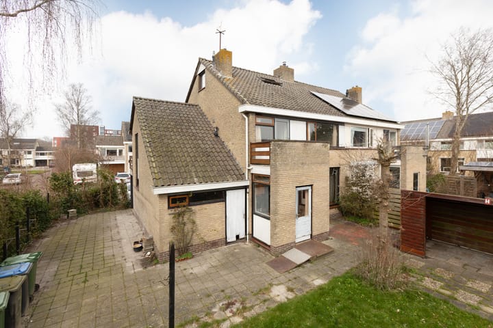 Photo 2 of Bordine 13