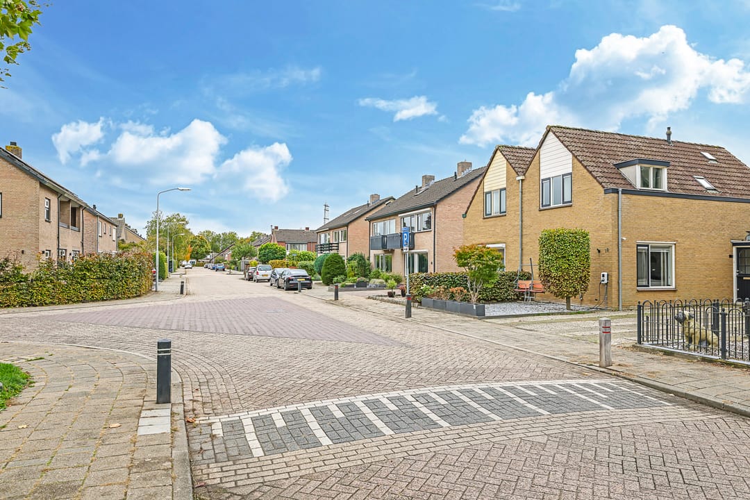 Photo 62 of Gandhistraat 18