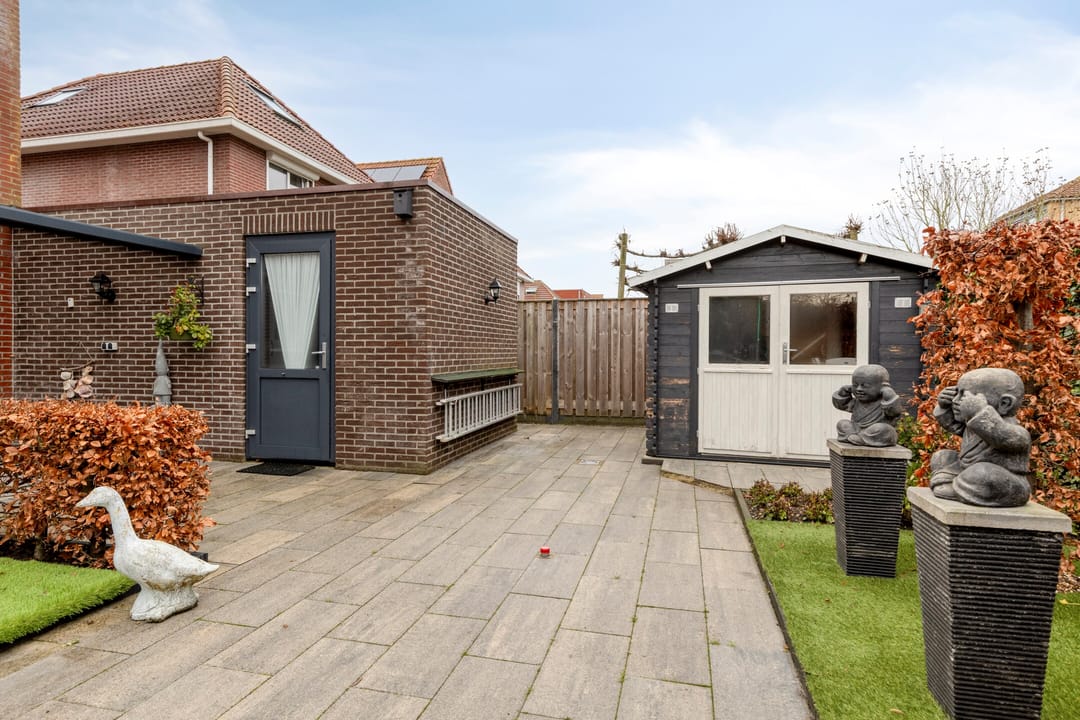 Gas-free detached family home with rooftop terrace in Goes — 45