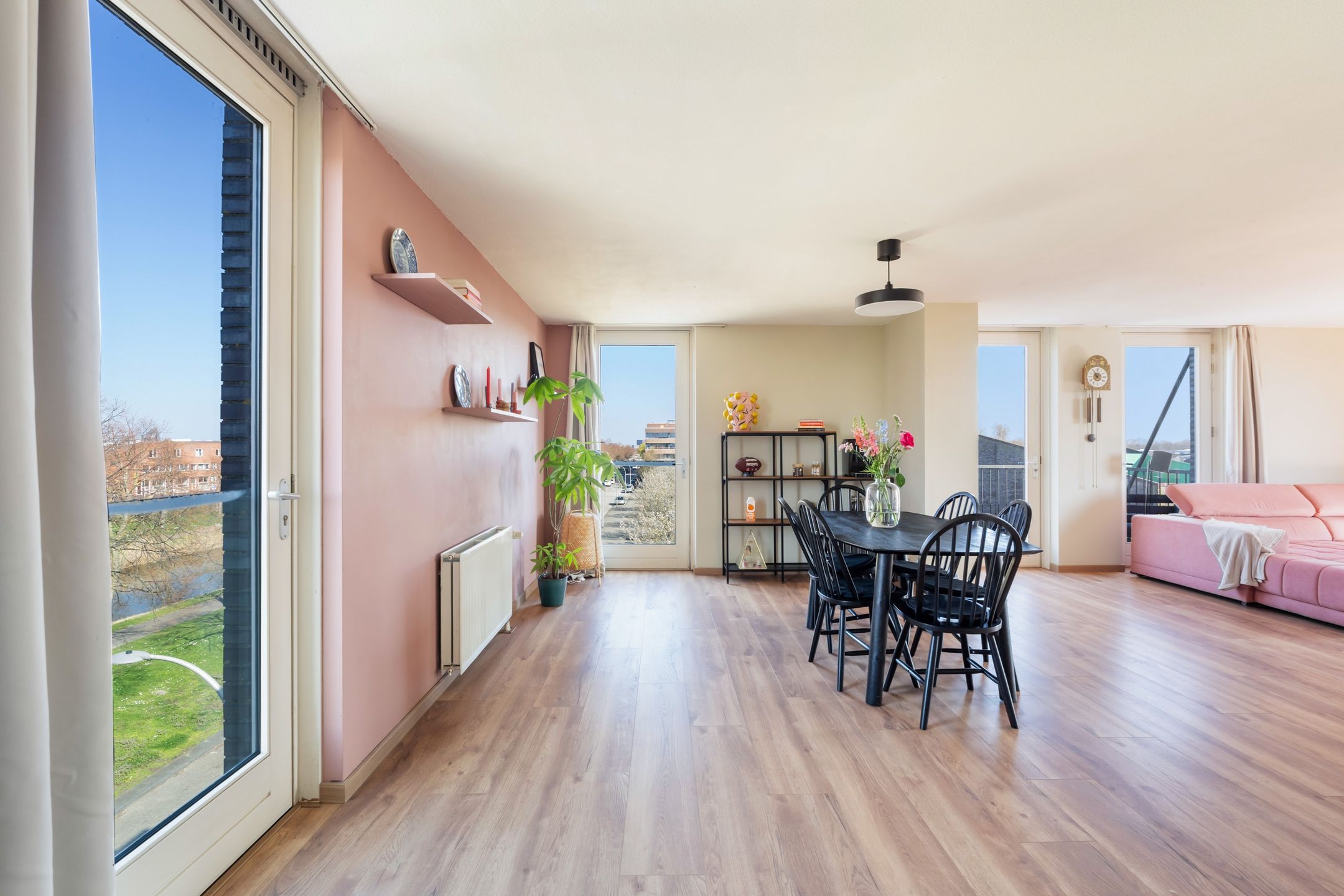 Foto 12 van Rijswijkse Landingslaan 312