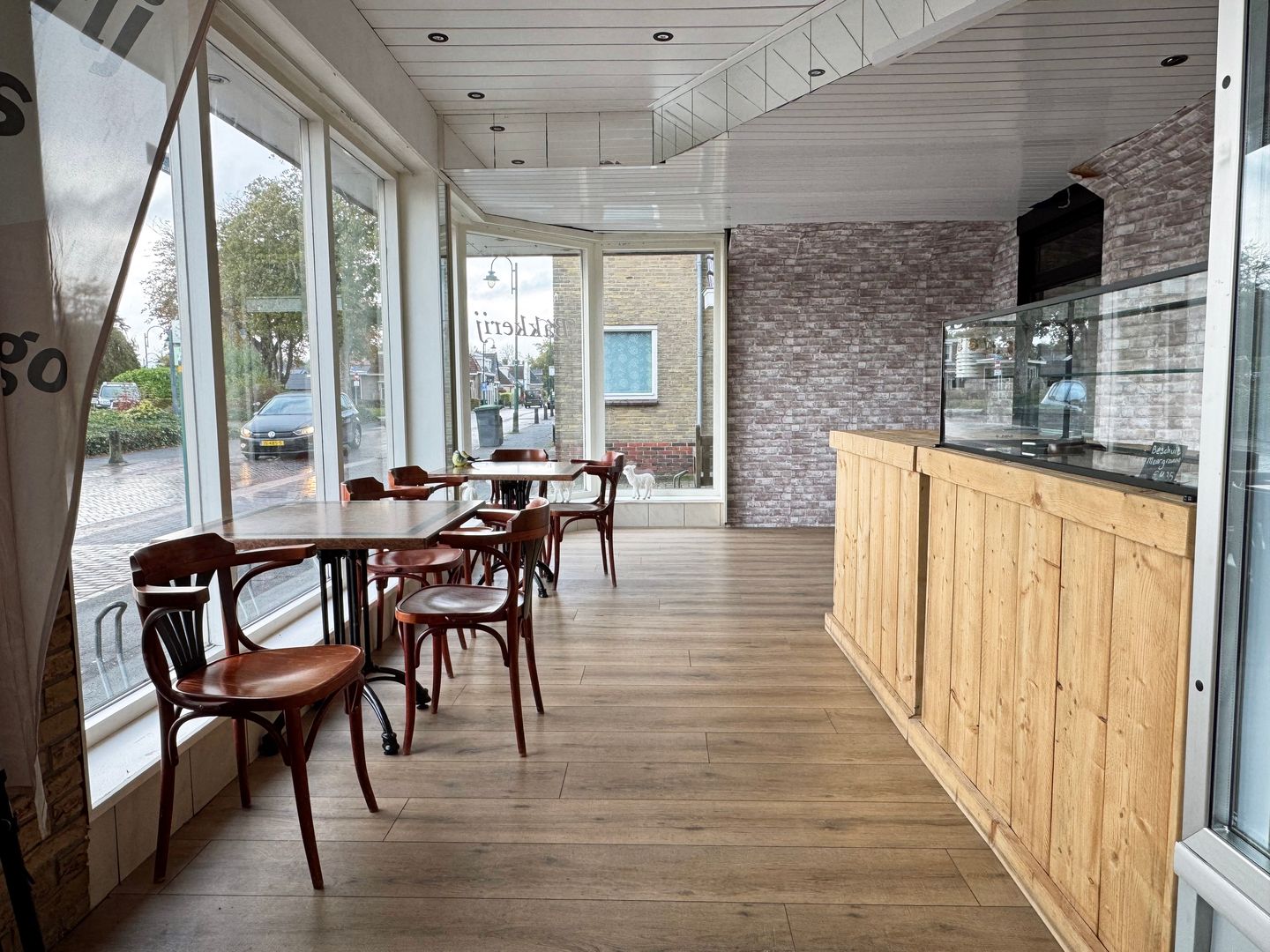 View photo 4 of Buorren 21