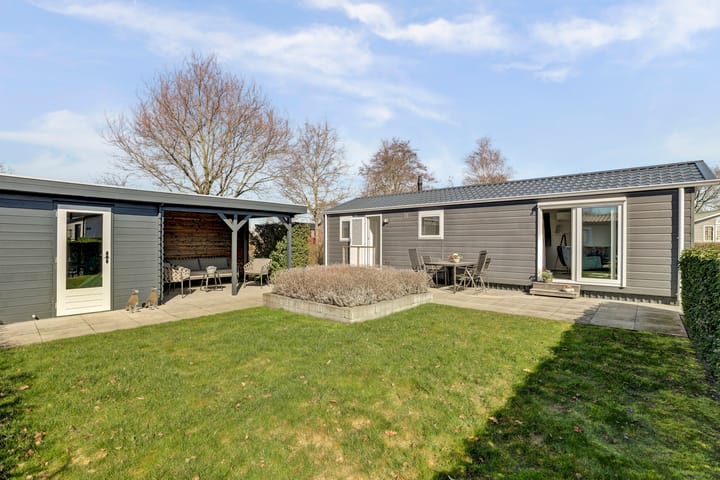 Foto 2 van Oude Balksterweg 2-231