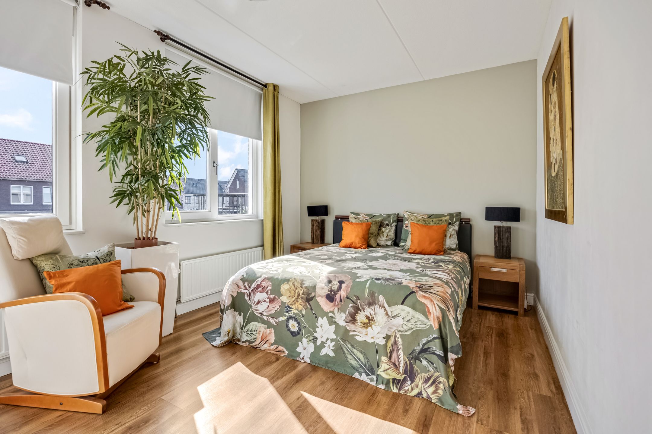 Light terraced house with water views and sunny garden in Rengerswetering — 30