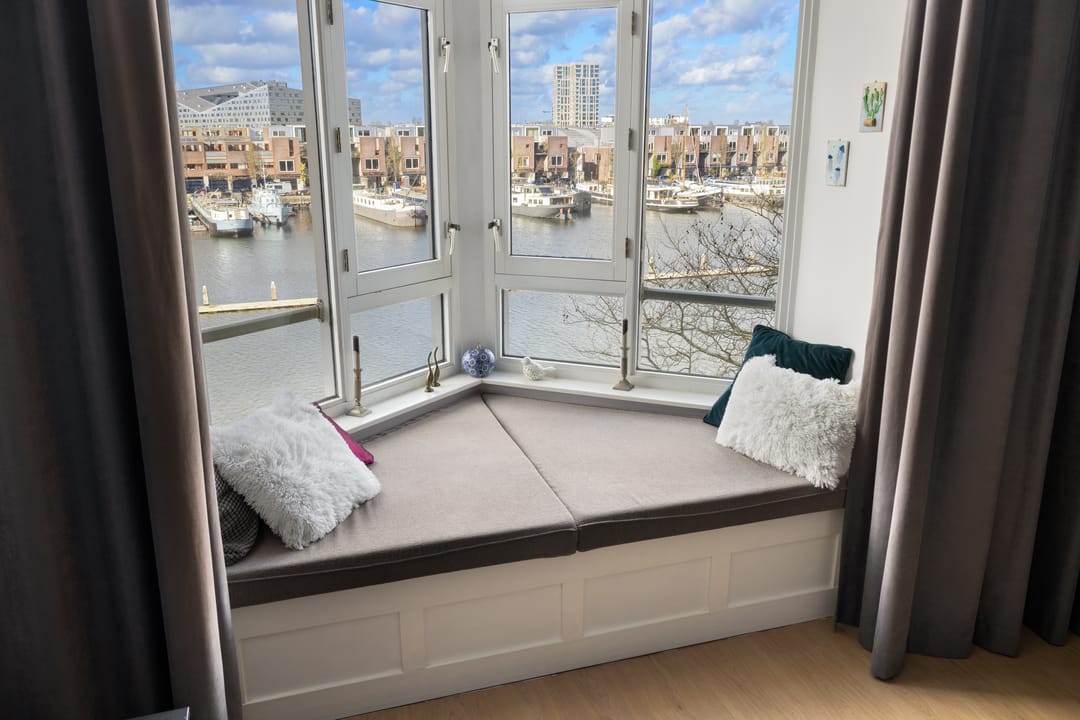 Photo 2 of Zeeburgerkade 310