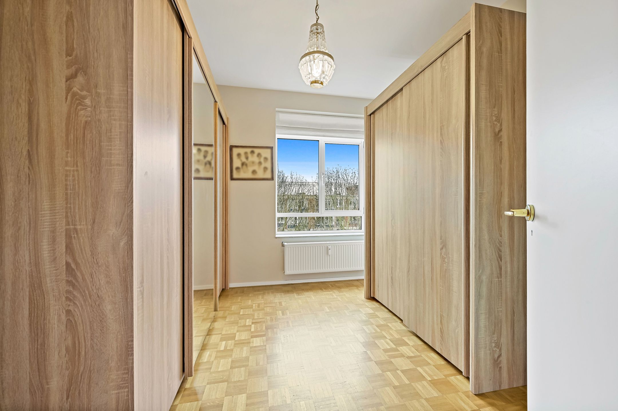 Spacious Top Floor Apartment with Magnificent Views in Burgen en Horsten — 25