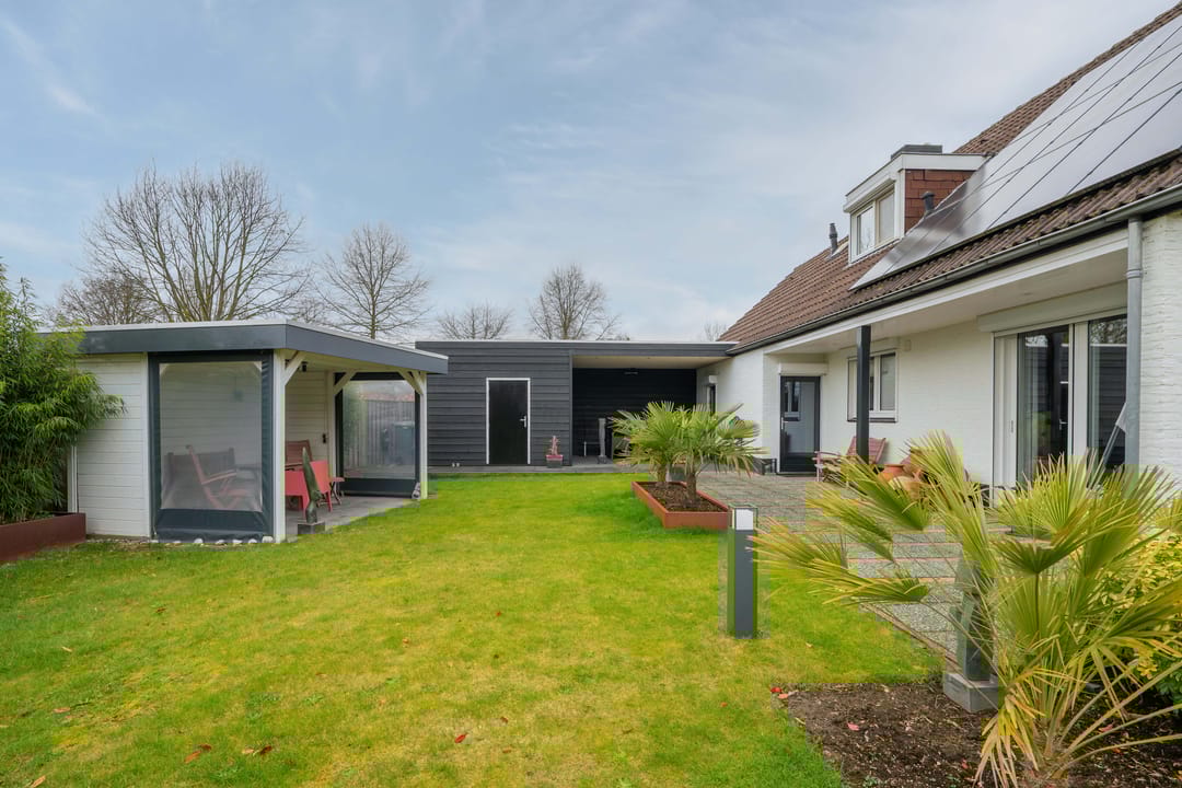 Foto 47 van Koninginnelaan 15