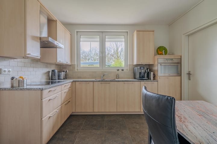 Foto 3 van Koninginnelaan 15