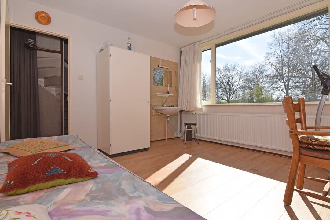 Spacious 4-bedroom family home with garden and garage in IJsselveld-West — 16