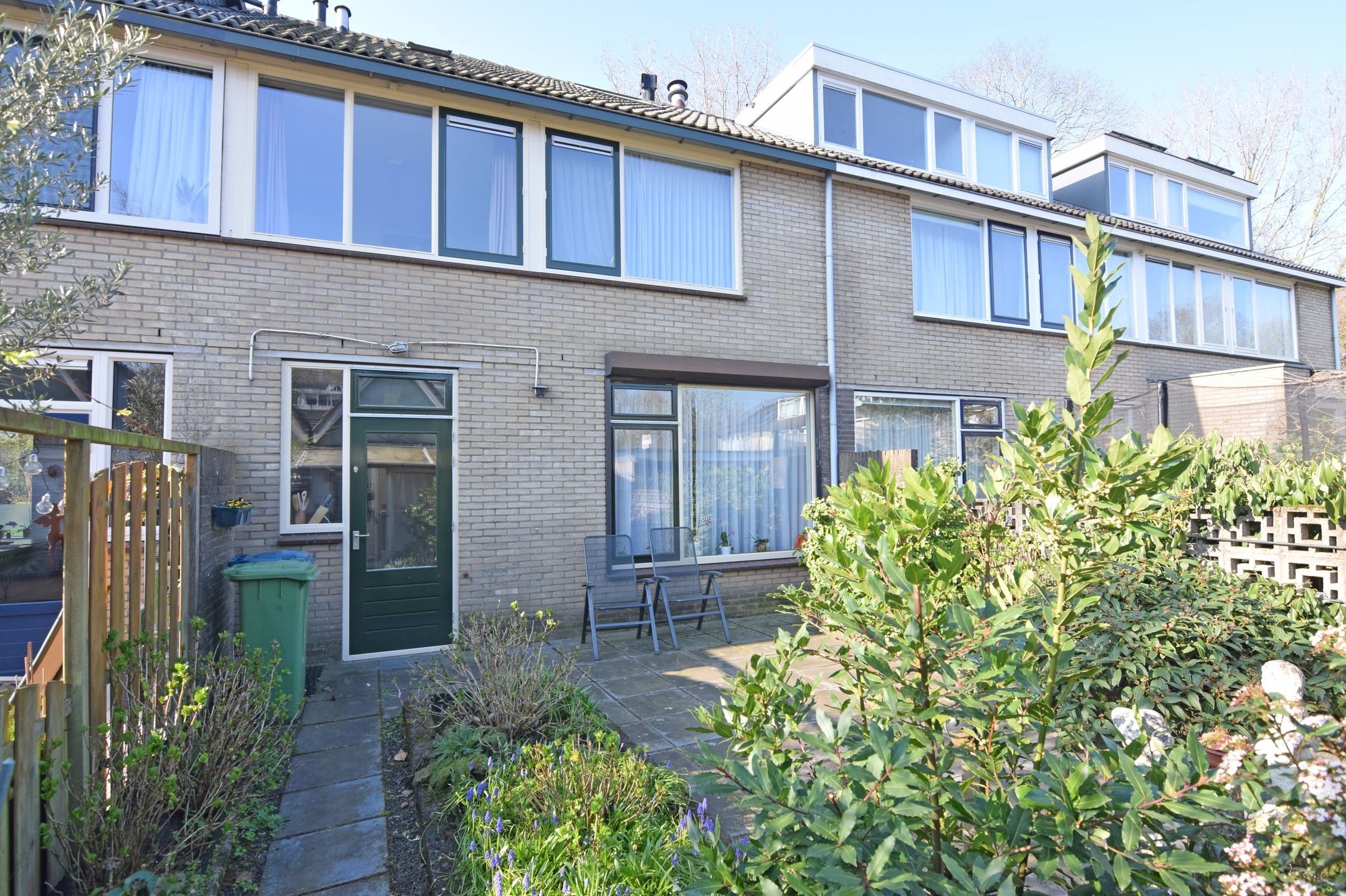 Spacious 4-bedroom family home with garden and garage in IJsselveld-West — 22