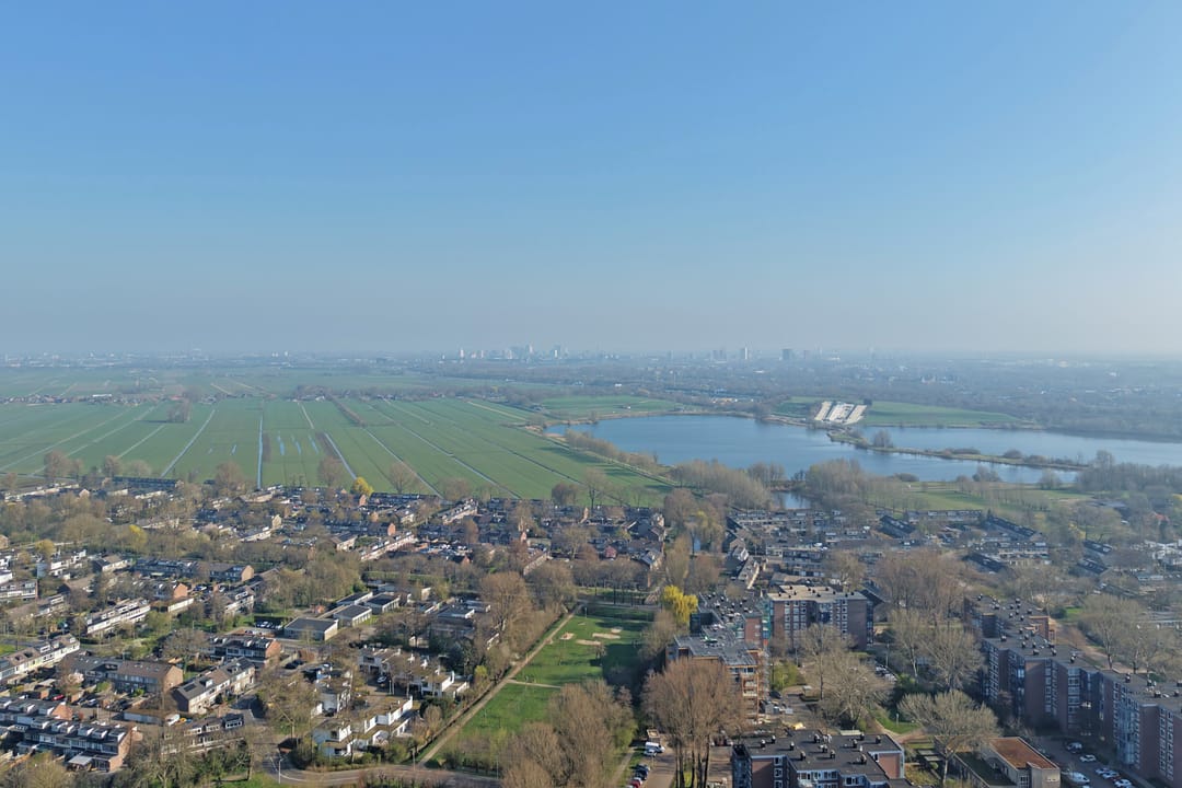 Spacious 4-bedroom family home with garden and garage in IJsselveld-West — 30