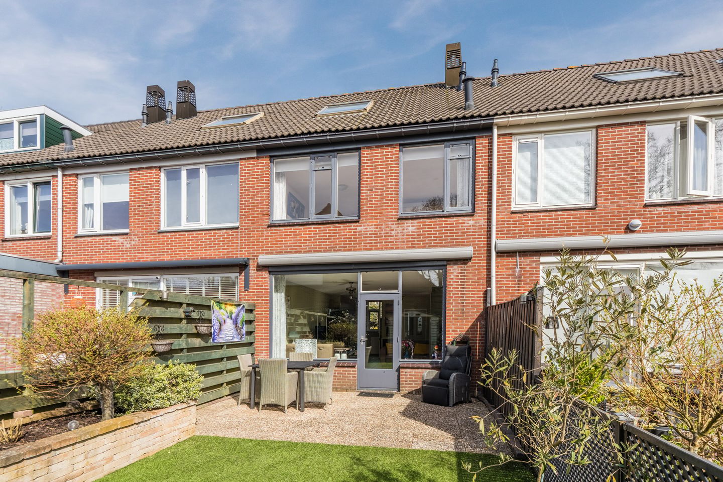 Spacious Family Home with Sunny Garden in Child-Friendly Alkmaar Neighborhood — 50