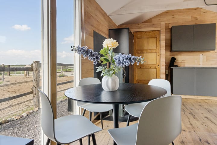 Photo 4 of Straatweg 3