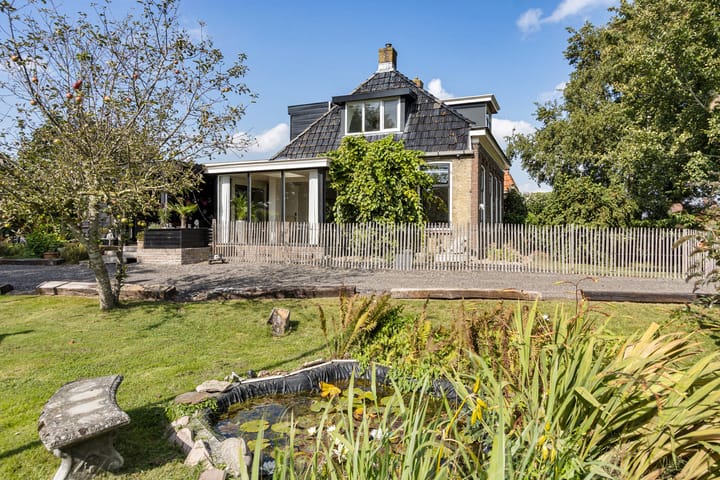 Photo 2 of Straatweg 3