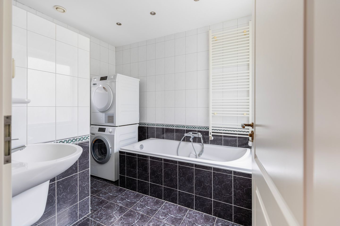 Photo 10 of Hertenlaan 4