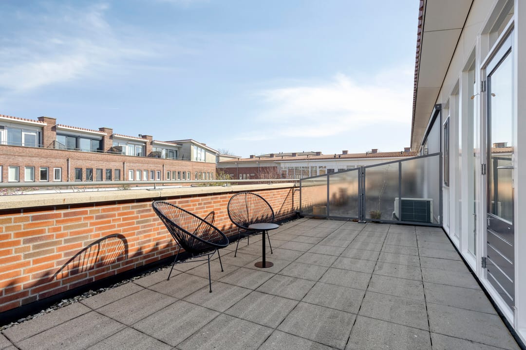 Photo 26 of Van Oldenbarneveltstraat 19