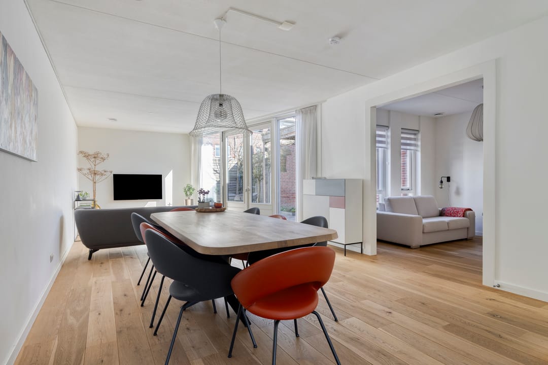 Photo 1 of Van Oldenbarneveltstraat 19