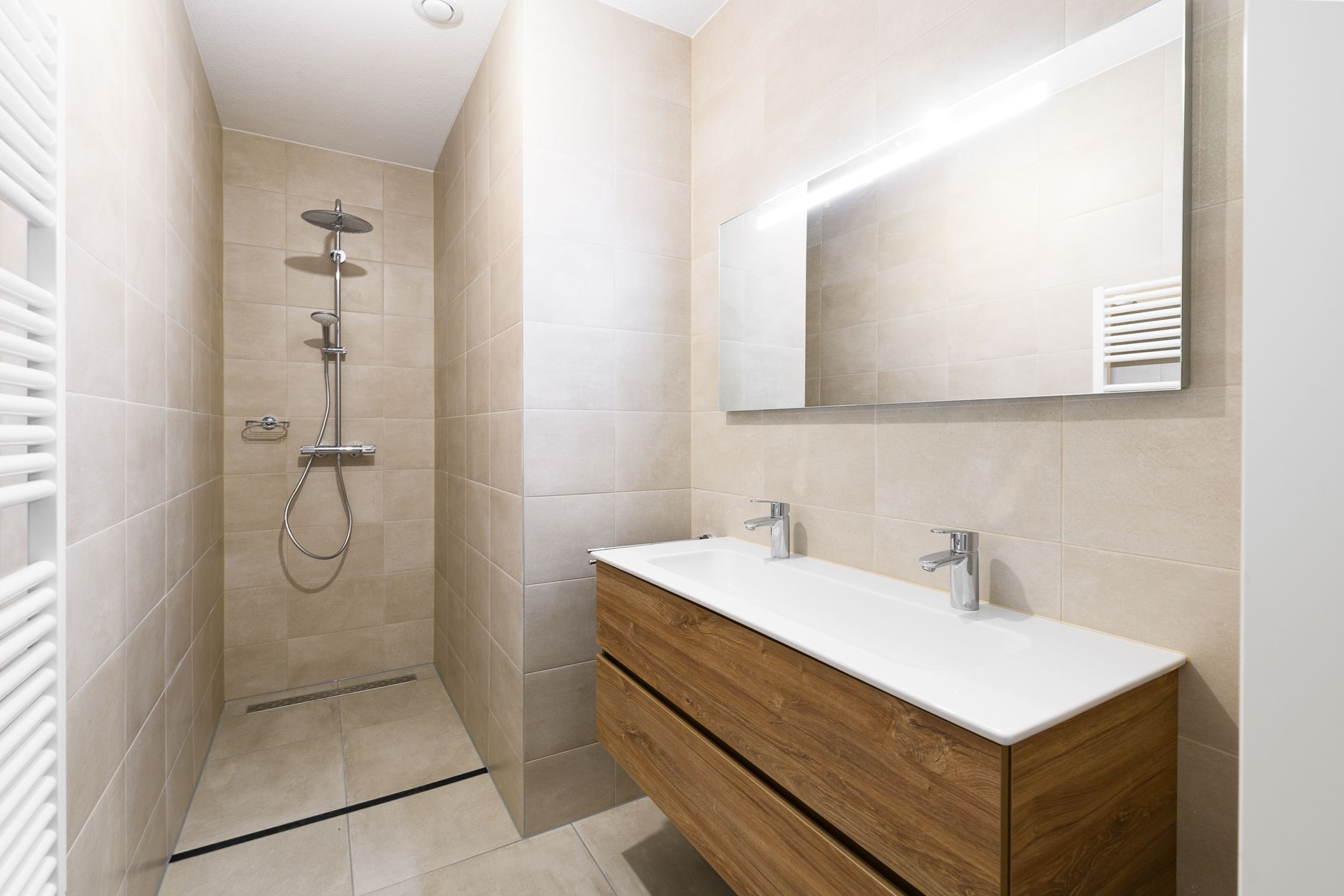 Foto 21 van Hogehilweg 12-B105