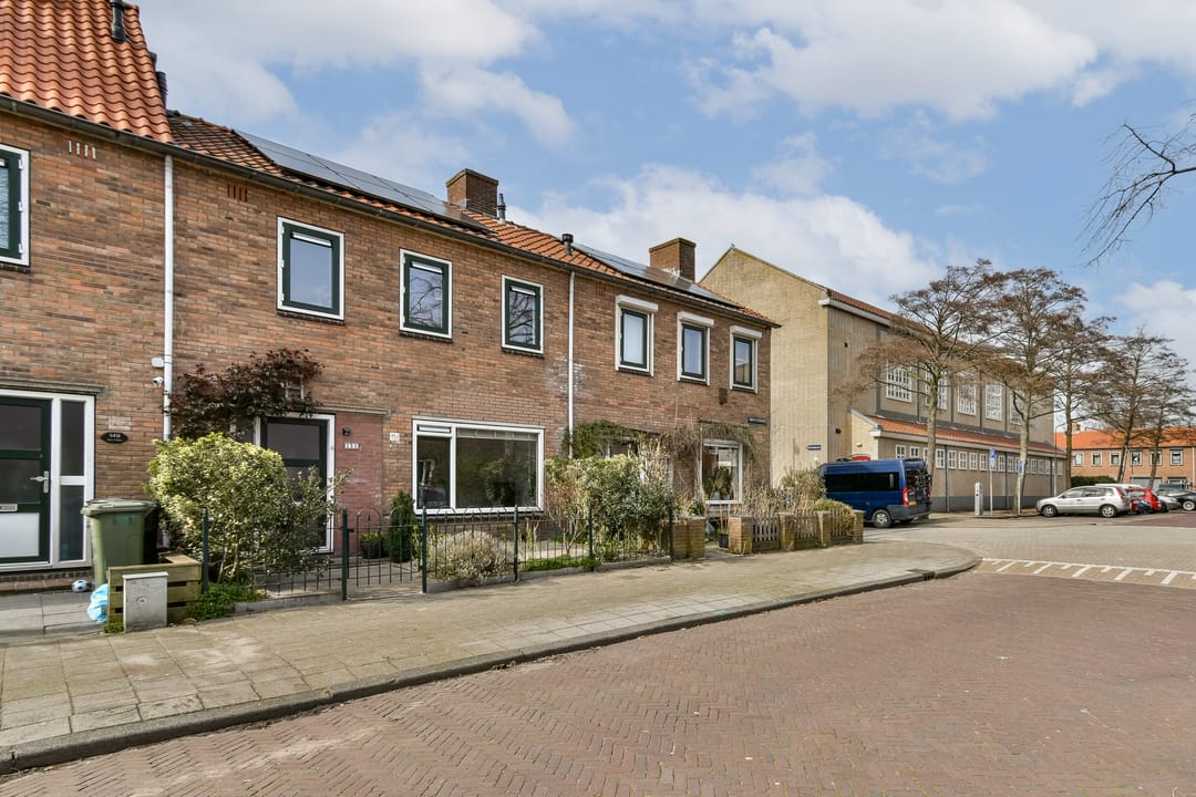 Foto 23 van Indischestraat 151